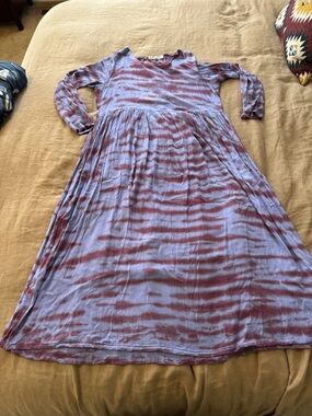 Tie-Dye Long Sleeve Dress in Lavender and Maroon